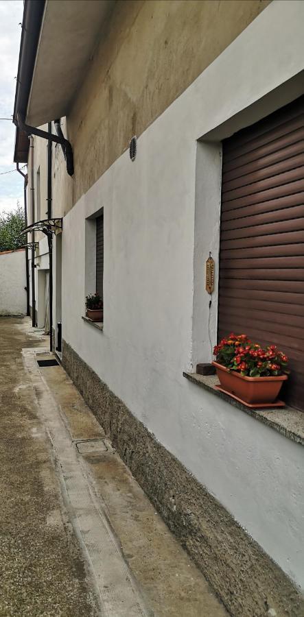 Bilocale Francesca Apartman Erba Kültér fotó