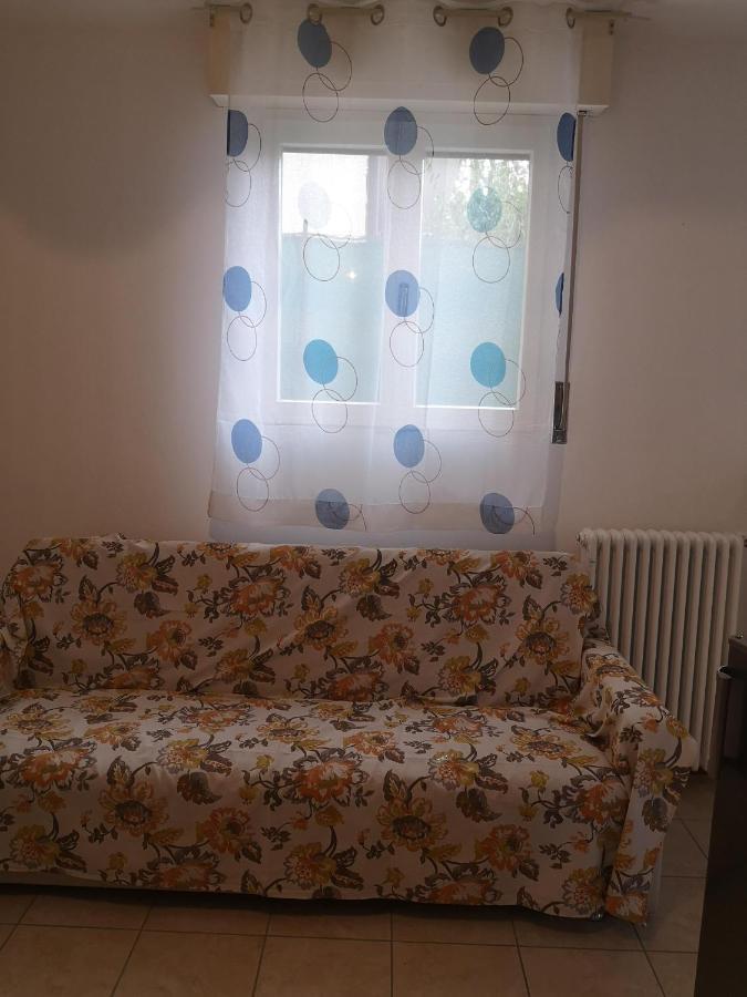 Bilocale Francesca Apartman Erba Kültér fotó